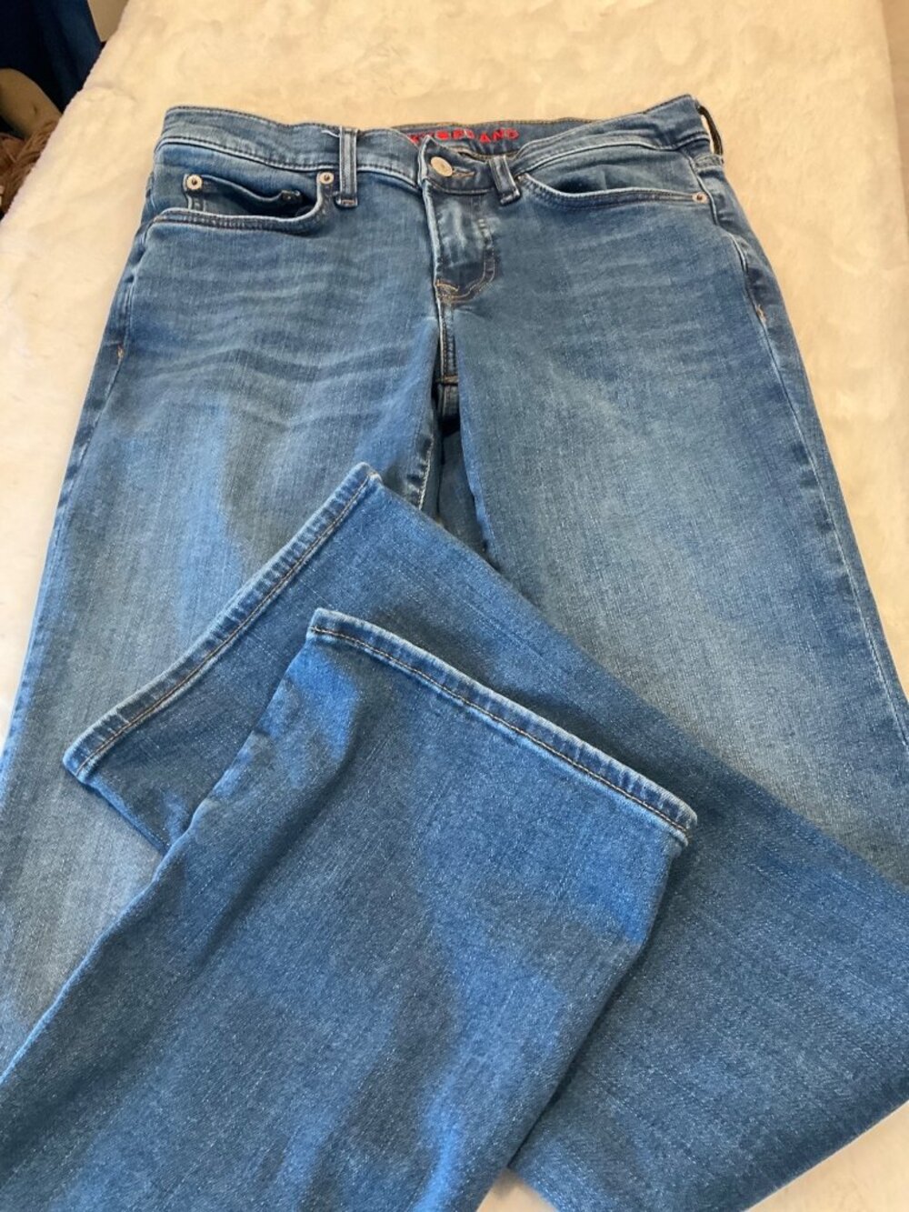 Lucky Brand size 4 (27) Sweet Mid-rise Bootcut Jeans Excellent condition - Picture 5 of 9
